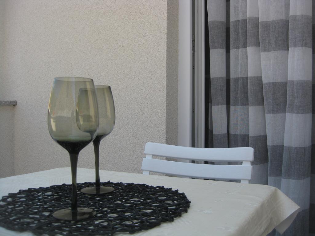 Apartman Jurica Komiža Eksteriør billede