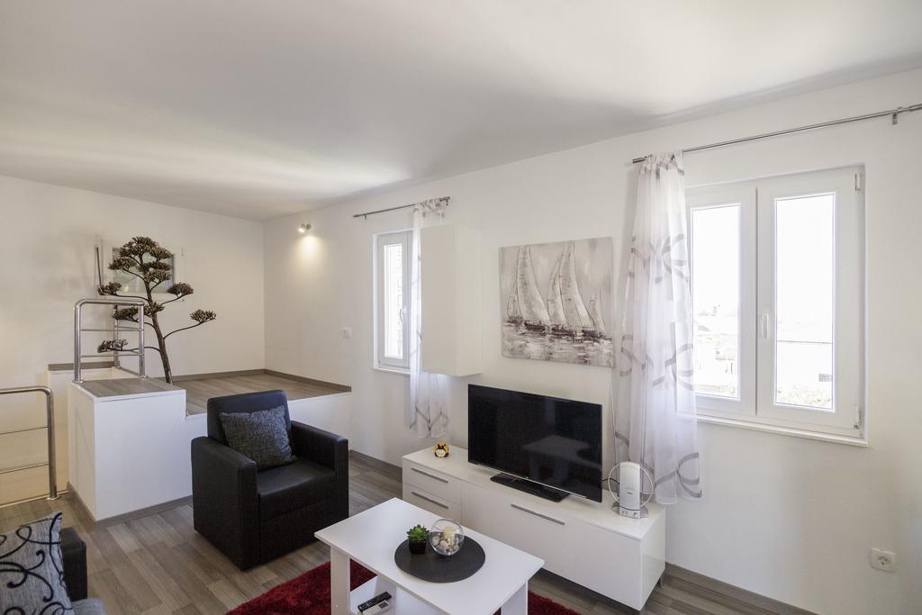 Apartman Jurica Komiža Eksteriør billede