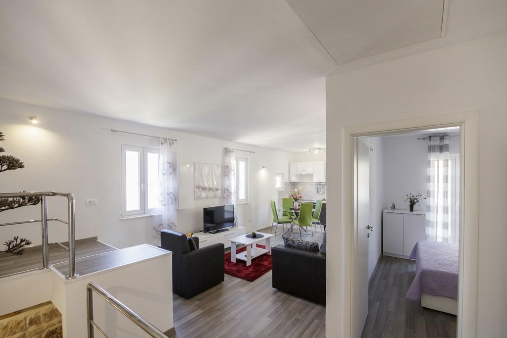 Apartman Jurica Komiža Eksteriør billede